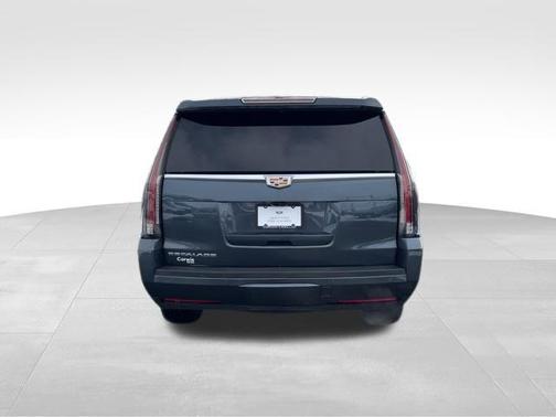 2019 Cadillac Escalade Platinum