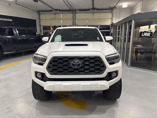 2020 Toyota Tacoma TRD Sport