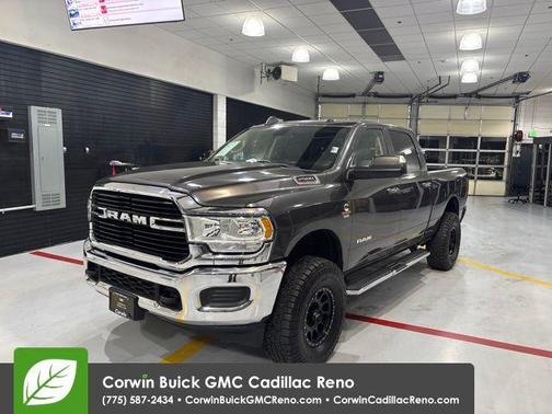 Granite Crystal Metallic Clearcoat 2019 RAM 2500 Big Horn Crew Cab 4x4 6'4' Box