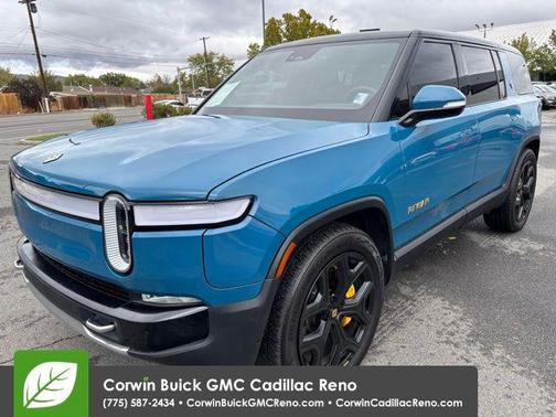 2023 Rivian R1S Adventure