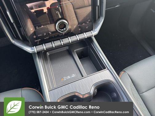 2025 GMC Acadia AWD AT4