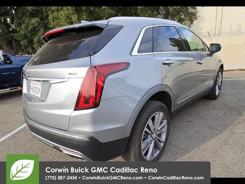 2025 Cadillac XT5 Premium Luxury