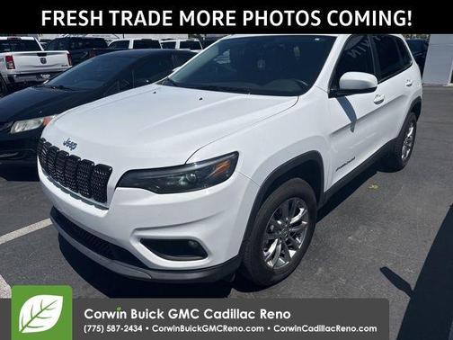 Bright White Clearcoat 2021 Jeep Cherokee Latitude Lux
