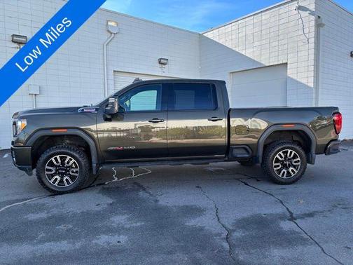 2022 GMC Sierra 2500 AT4