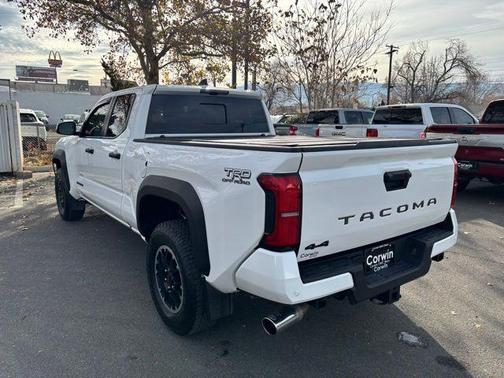 2024 Toyota Tacoma TRD Off Road
