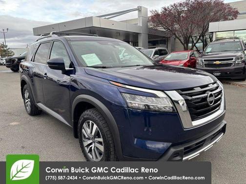 2023 Nissan Pathfinder SL 4WD