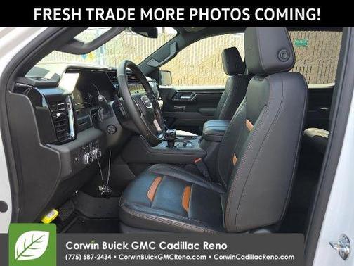 Summit White 2025 GMC Sierra 1500 AT4
