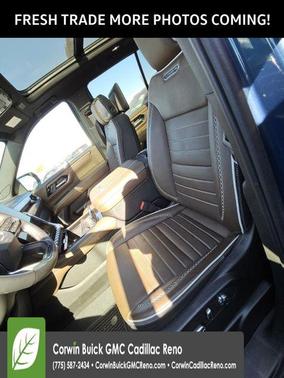 2025 GMC Yukon Denali Ultimate