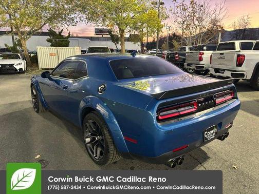 2022 Dodge Challenger R/T Scat Pack Widebody