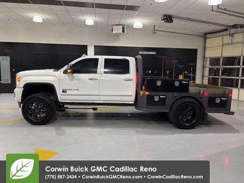 2015 GMC Sierra 3500 Denali
