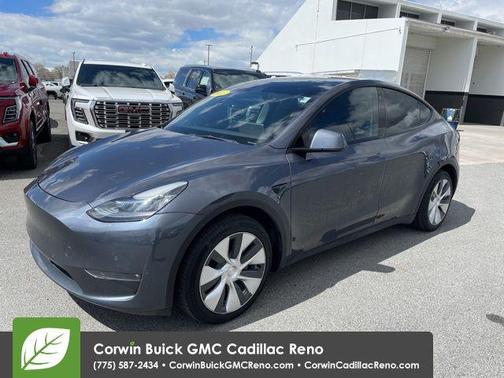 2022 Tesla Model Y Long Range Dual Motor All-Wheel Drive