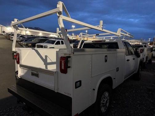 Summit White 2026 GMC Sierra 2500 Pro