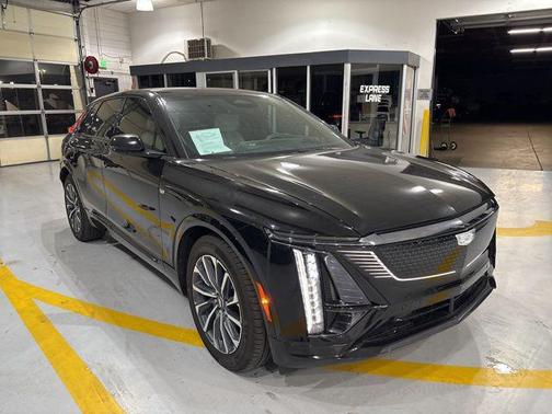 2024 Cadillac LYRIQ Sport