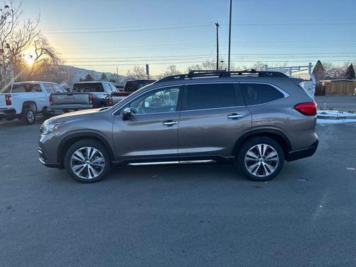 2022 Subaru Ascent Touring 7-Passenger