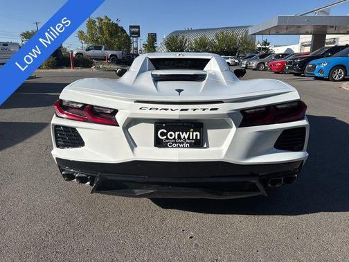 2022 Chevrolet Corvette Stingray w/1LT