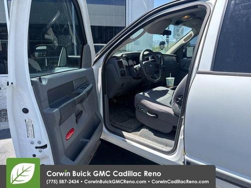 2008 Dodge Ram 1500 SLT Mega Cab