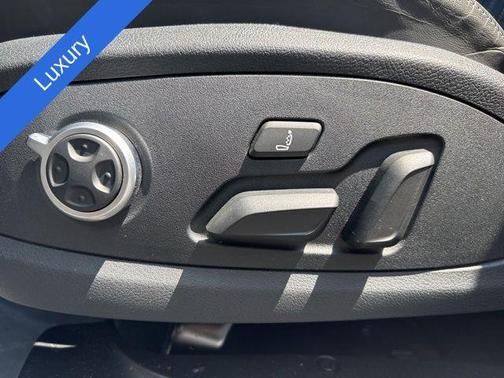2024 Audi S4 Premium Plus TFSI quattro Tiptronic