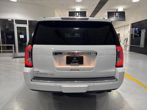 Summit White 2018 GMC Yukon XL Denali
