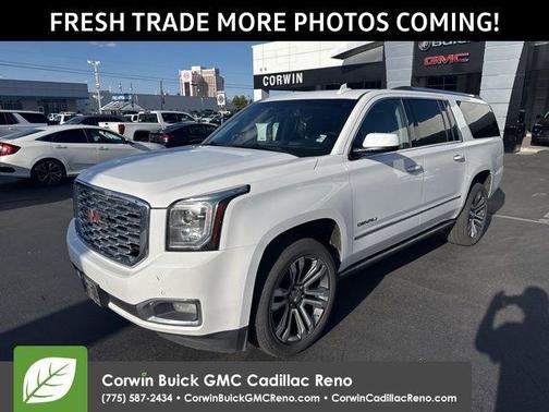 Summit White 2018 GMC Yukon XL Denali