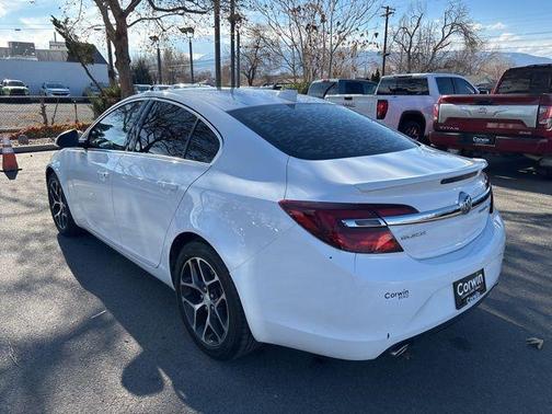 2017 Buick Regal Turbo Sport Touring
