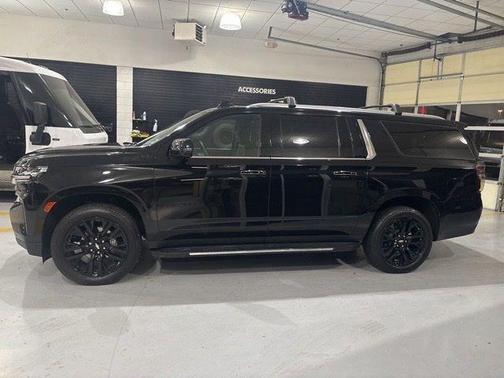 Black 2024 Chevrolet Suburban 4WD High Country