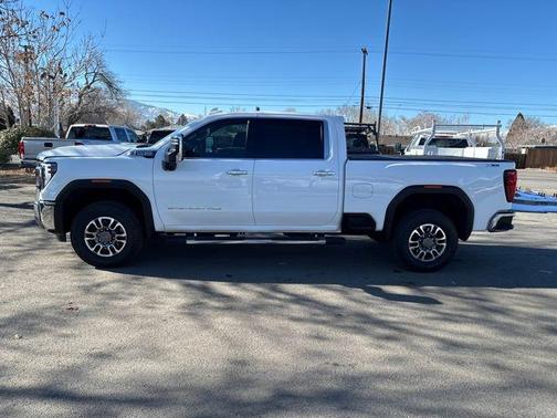 2024 GMC Sierra 2500 SLT
