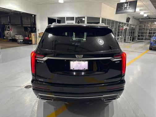 2025 Cadillac XT6 Premium Luxury AWD