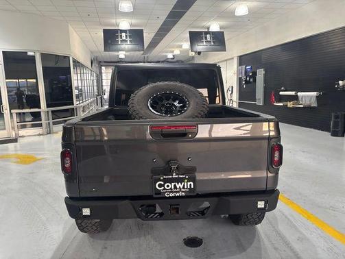 Granite Crystal Metallic Clearcoat 2021 Jeep Gladiator Rubicon