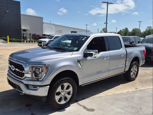 Iconic Silver Metallic 2023 Ford F-150 Platinum