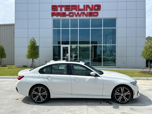 2022 BMW 330 330i