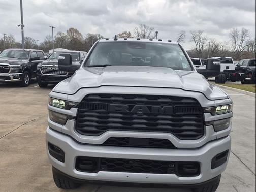 2026 RAM 2500 Big Horn 4x4 Crew Cab 64 Box