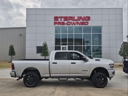 2026 RAM 2500 Big Horn 4x4 Crew Cab 64 Box