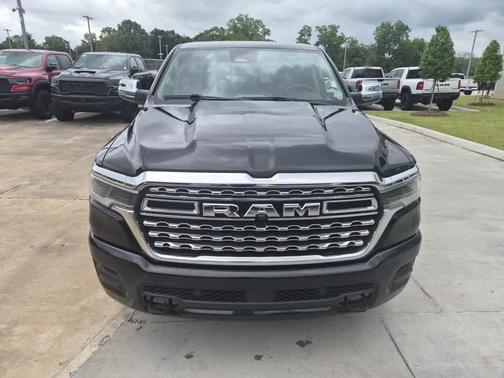 Diamond Black Crystal Pearlcoat 2025 RAM 1500 Longhorn