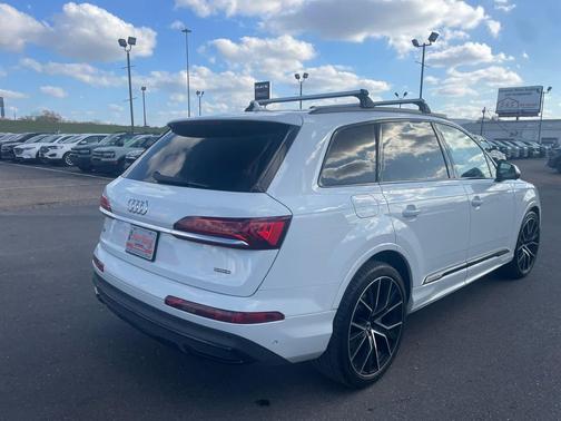 2020 Audi Q7 55 Prestige