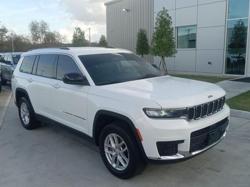 2023 Jeep Grand Cherokee L Laredo