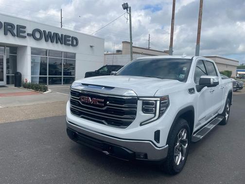 2023 GMC Sierra 1500 SLT