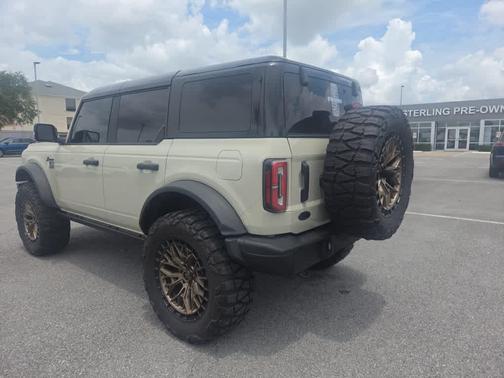 Desert Sand 2025 Ford Bronco Badlands