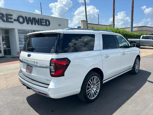 2022 Ford Expedition Platinum
