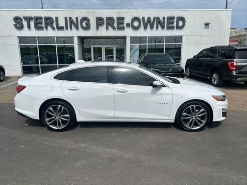 2022 Chevrolet Malibu Premier