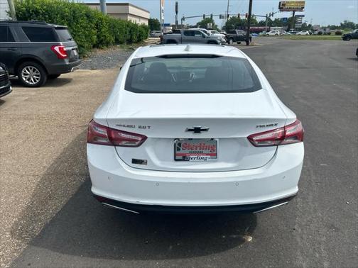 2022 Chevrolet Malibu Premier