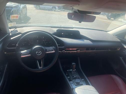 2023 Mazda Mazda3 FWD