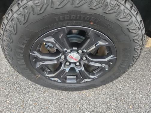 2023 GMC Canyon Elevation