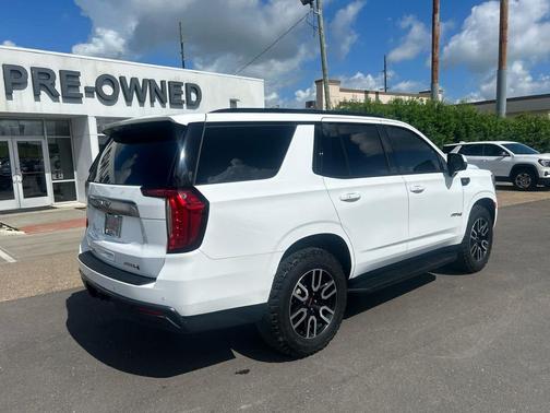 2021 GMC Yukon AT4