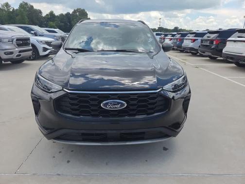 Agate Black Metallic 2025 Ford Escape ST-Line