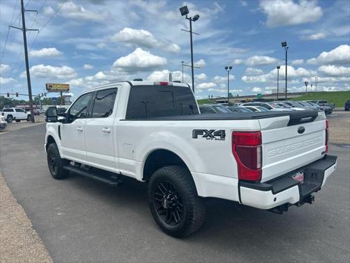 2022 Ford F-250 LARIAT 4WD Crew Cab 6.75 Box