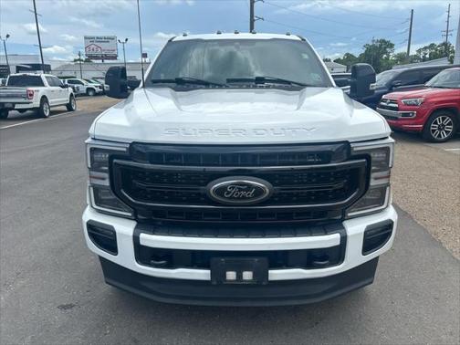 2022 Ford F-250 LARIAT 4WD Crew Cab 6.75 Box