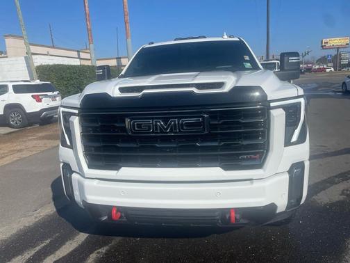 2024 GMC Sierra 2500 AT4