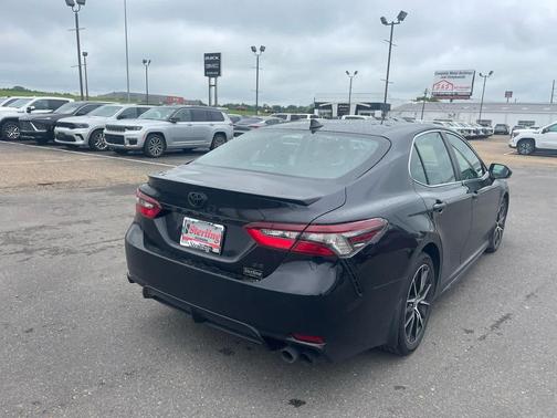 Midnight Black Metallic 2023 Toyota Camry SE