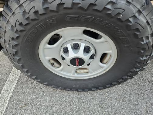2024 GMC Sierra 2500 Base