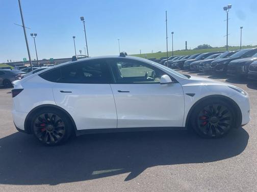2022 Tesla Model Y Performance